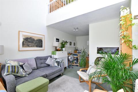 22 Lancaster Way, Abbots Langley, WD5 0PQ