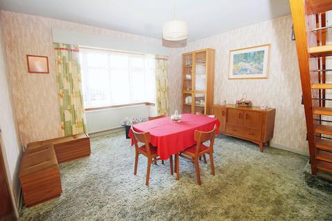 4 Castle Avenue, Balloch, Alexandria, G83 8JX