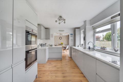 4 bedroom detached house for sale, West Hill Road South, South Wonston, Winchester, Hampshire, SO21