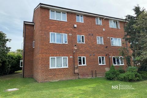 15 Ranyard Close, Chessington, KT9 1HR