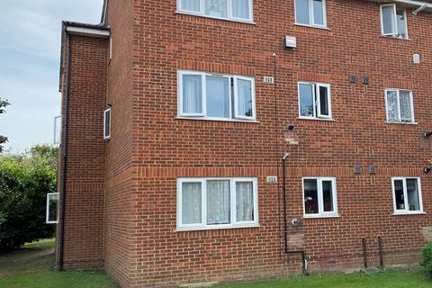 15 Ranyard Close, Chessington, KT9 1HR