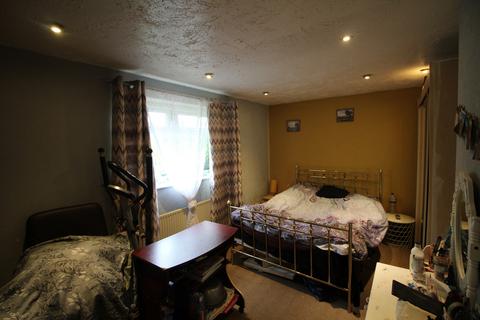 30 Brown Edge Road, Oldham, OL4 5QG
