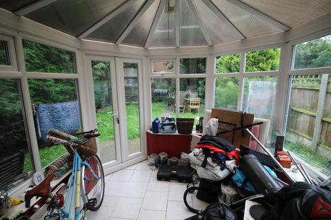 30 Brown Edge Road, Oldham, OL4 5QG