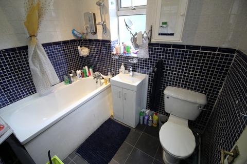 30 Brown Edge Road, Oldham, OL4 5QG