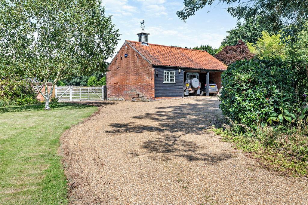Outbuilding