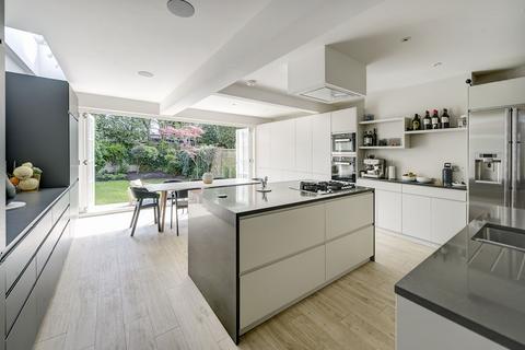 undefined, Highlever Road, North Kensington