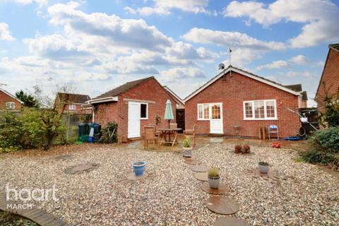 2 bedroom detached bungalow for sale, Turnbull Road, March