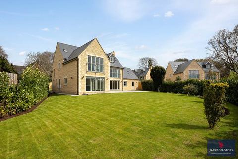 6 bedroom detached house for sale, Mill Lane, Kingsthorpe, Northampton, Northamptonshire, NN2