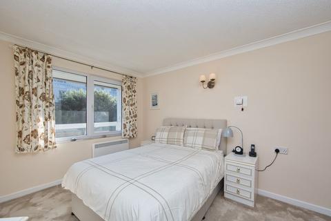 1 bedroom retirement property for sale - Sandgate Road, Folkestone, CT20