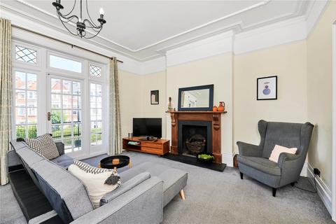 3 bedroom flat for sale - Sternhold Avenue, Streatham Hill, London, SW2