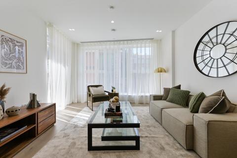 2 bedroom flat for sale, Chiswick Green, London, W4 5TD