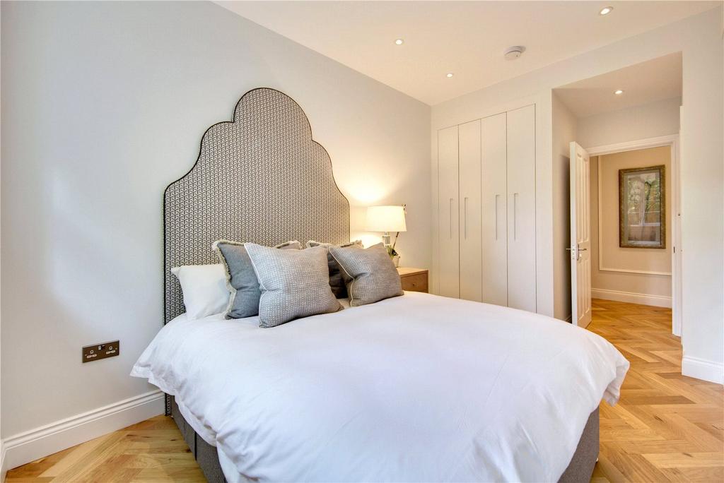 Apartment in London - More