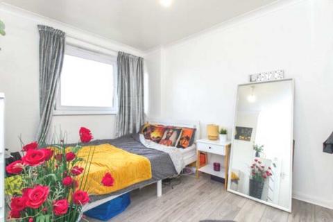 53 Clendon Way, London, SE18 7DT