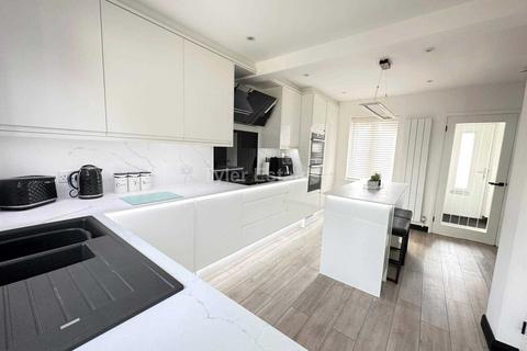 23 Cavendish Way, Basildon, SS15 4ET