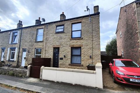 2 bedroom end of terrace house to rent, Cross Ryecroft Street, Ossett, West Yorkshire, WF5