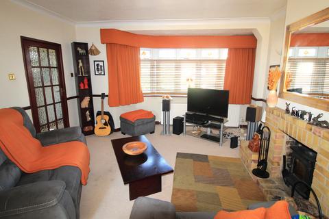 62 Avon Road, Upminster, RM14 1RE
