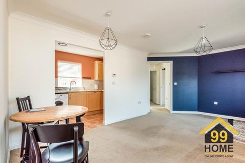 6 Boddington Drive Kingsway, Quedgeley, Gloucester, GL2 2DT