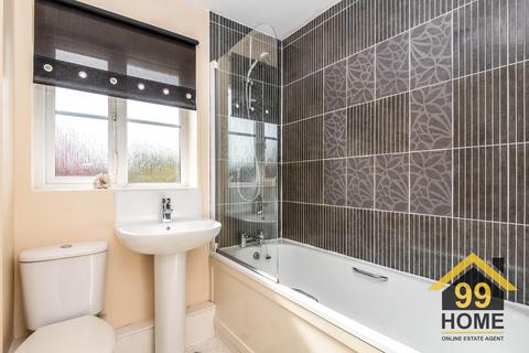 6 Boddington Drive Kingsway, Quedgeley, Gloucester, GL2 2DT