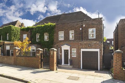 35 Boundary Road, London, NW8 0JE