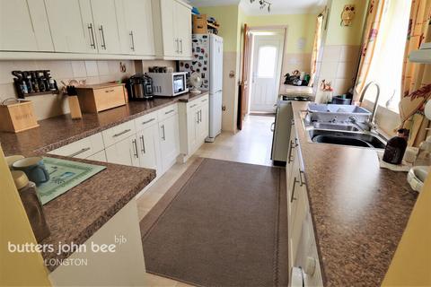 3 bedroom terraced house for sale, Blurton Road, Stoke-On-Trent