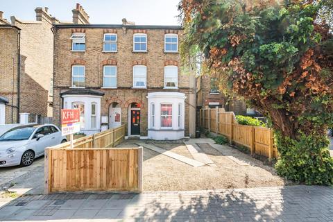 31 Croydon Road, London, SE20 7TJ