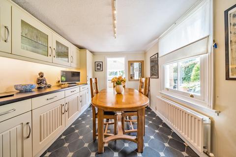 31 Croydon Road, London, SE20 7TJ