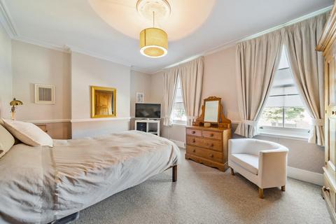 31 Croydon Road, London, SE20 7TJ
