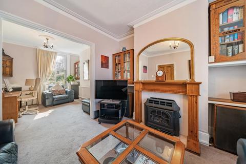 31 Croydon Road, London, SE20 7TJ