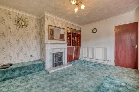 201 Foxlydiate Crescent, Redditch, B97 6NS