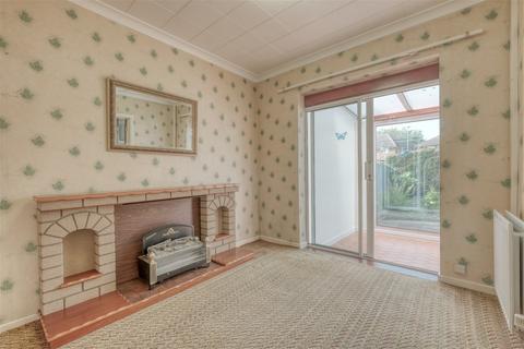 201 Foxlydiate Crescent, Redditch, B97 6NS