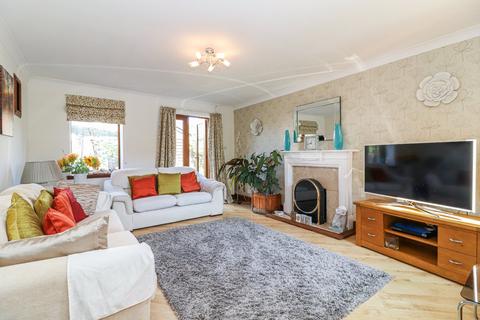 41 Furtherfield, Abbots Langley, WD5 0PL
