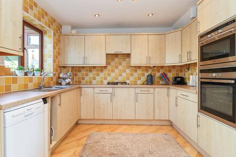 41 Furtherfield, Abbots Langley, WD5 0PL