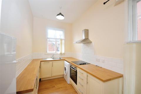 2 bedroom property to rent - Scarisbrick Avenue, Southport, Merseyside, PR8