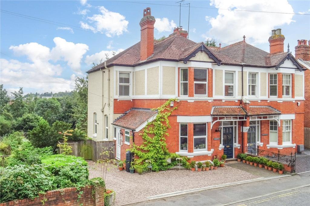 Jesmond, St. Julians Avenue, Ludlow, Shropshire 5 bed semidetached