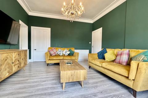 25 Braidfauld Gardens, Glasgow, G32 8PT