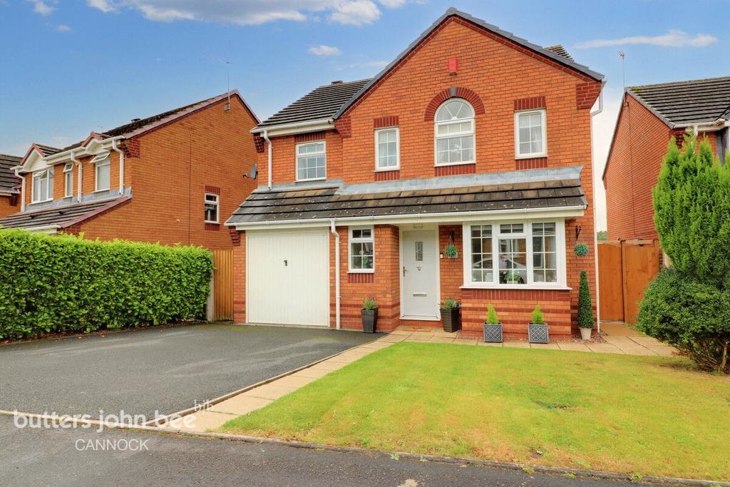 Squirrel Close, Cannock 4 bed detached house for sale £350,000
