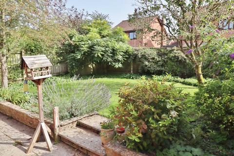 3 bedroom detached house for sale - Gales Ground, Marlborough, SN8 2RS