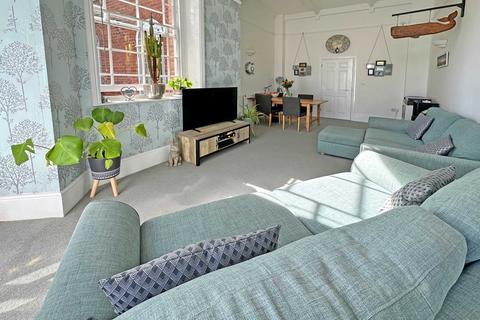 7 Powderham Walk, Exminster, Exeter, EX6 8TW