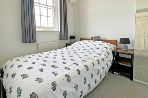 7 Powderham Walk, Exminster, Exeter, EX6 8TW