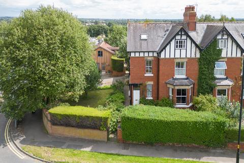 6 bedroom semi-detached house for sale, 143 Harrogate Road, Ripon HG4 2SB