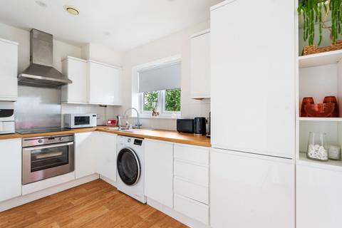 11 Hengist Way, Wallington, SM6 9BP