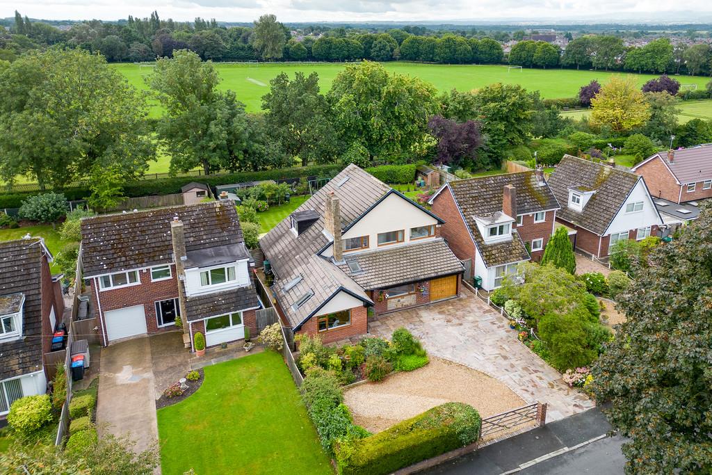 Hough Green, Chester 5 bed detached house for sale £700,000
