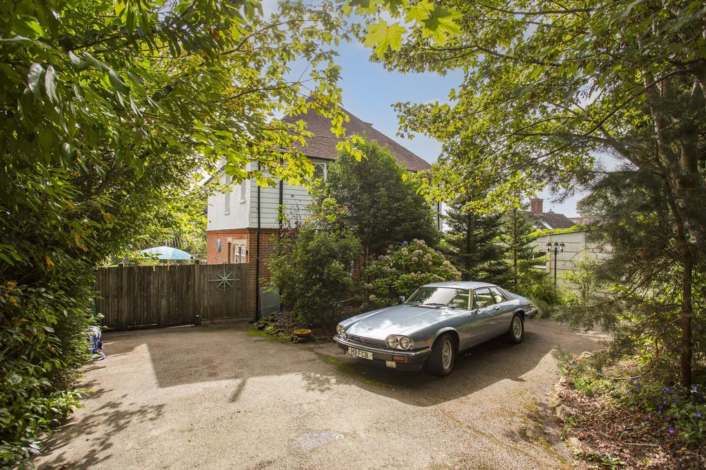 Tilsmore Road, Heathfield 4 bed detached house for sale £750,000