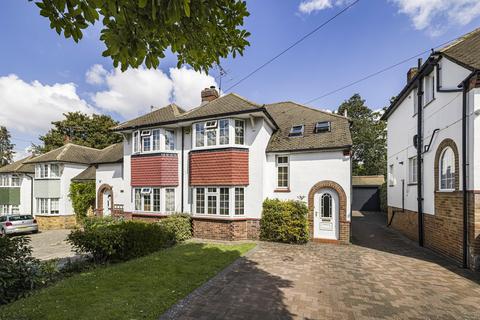 6 Raglan Court, South Croydon, CR2 6NT