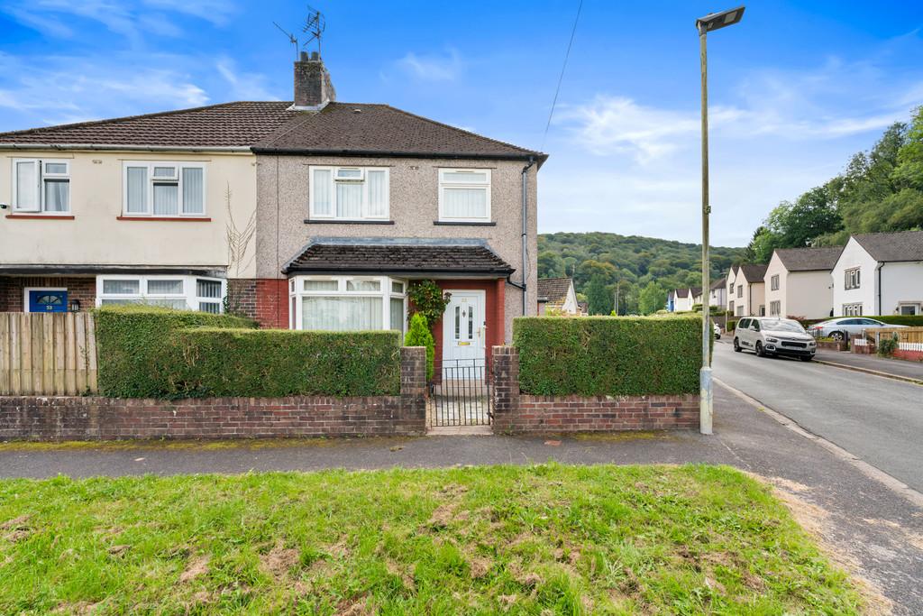 Heol Berry, Gwaelodygarth, Cardiff 3 bed semidetached house for sale