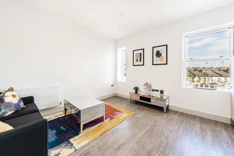 2 bedroom apartment to rent, Harrow Road, Kensal Green NW10