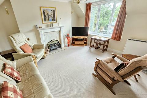 2 bedroom apartment for sale, College House, Brackley