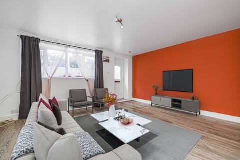 Flat 1, 11 Normanton Road, South Croydon, CR2 7AE