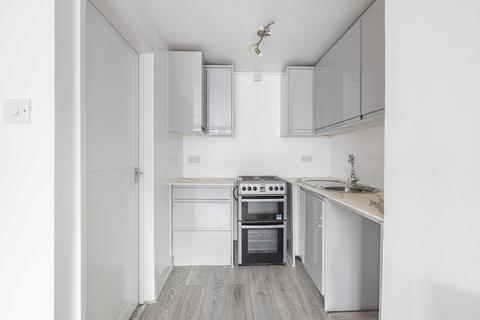 Flat 1, 11 Normanton Road, South Croydon, CR2 7AE
