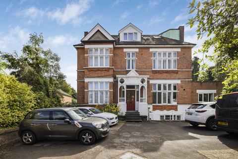 Flat 1, 11 Normanton Road, South Croydon, CR2 7AE